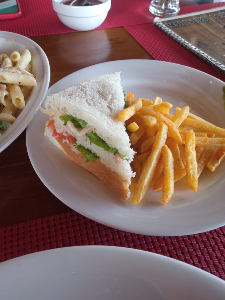 Mariners' Restaurant - Sri Lanka - Photo 8