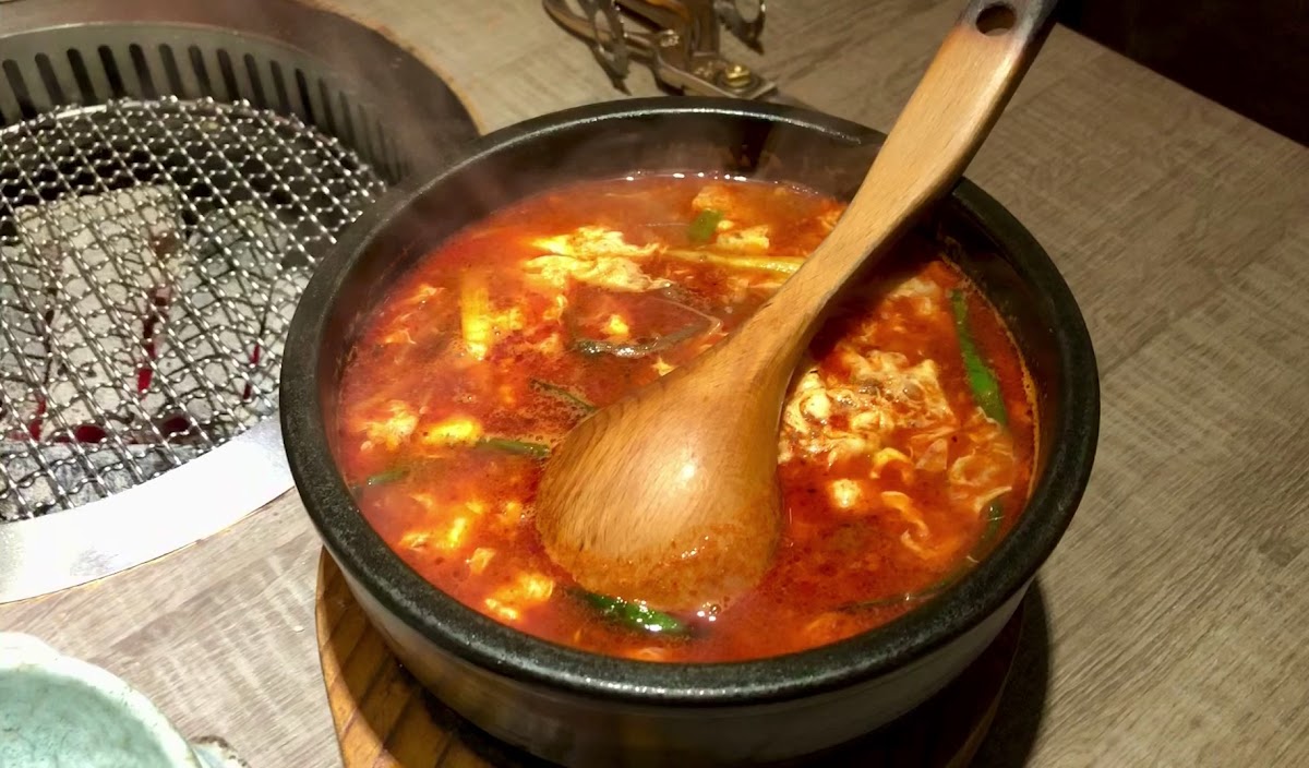 MOE燃 炭火燒肉(本店) - Taipei City - Photo 1