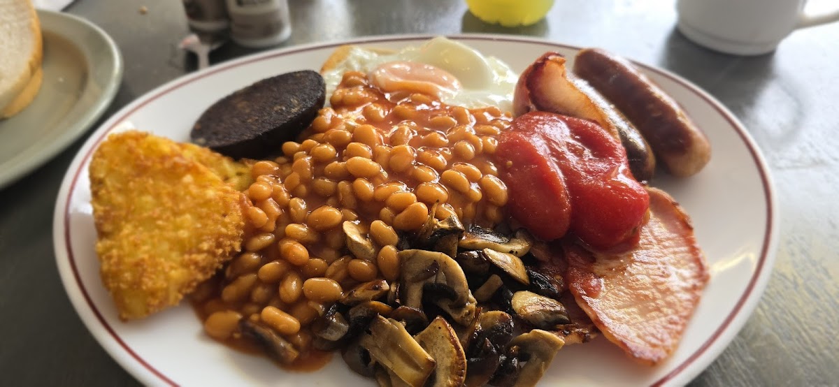 Charlie's Cafe - Caerphilly CF83 8BY - Photo 1