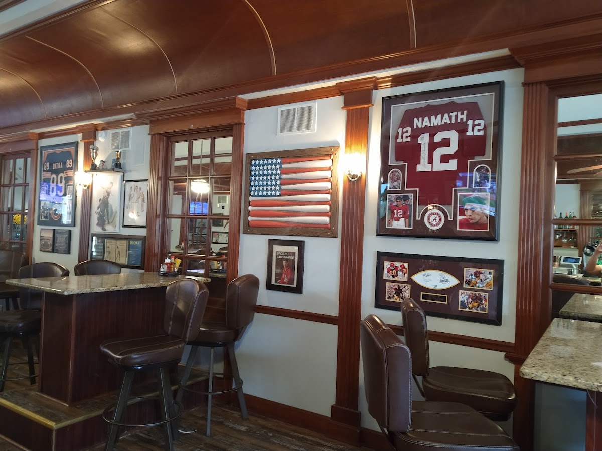 Uptown Grill
