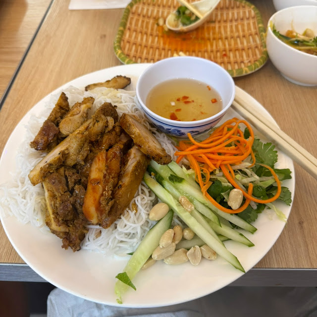 Vermicelli Noodles with Chicken