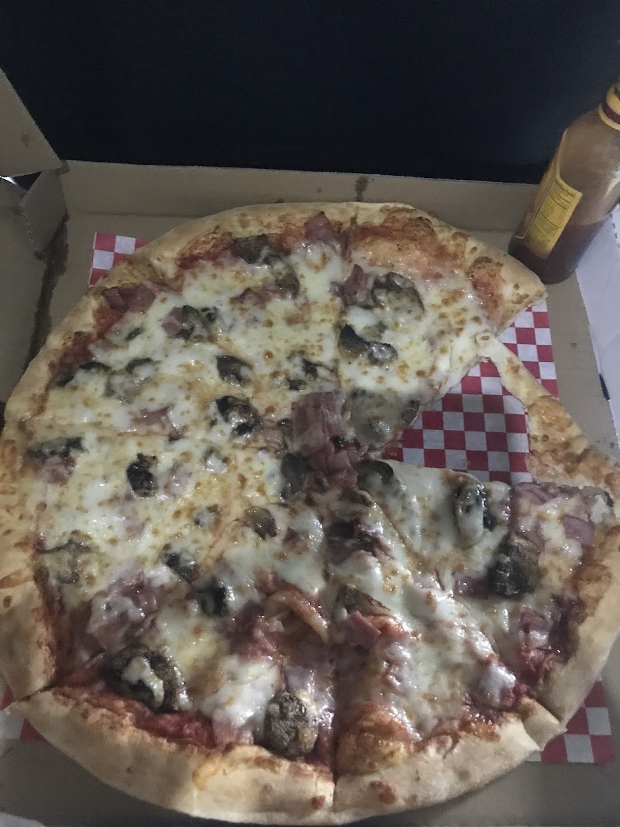 Pizza-Perfect - 830 E Lee Hwy - Photo 5
