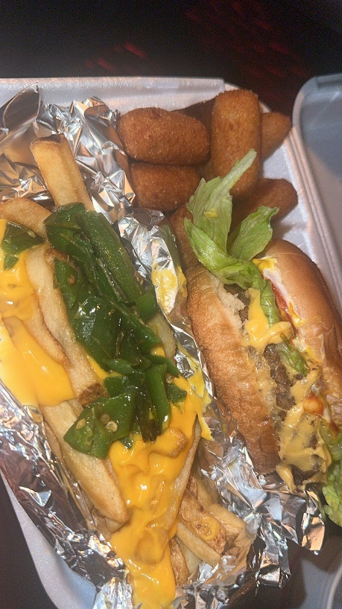 Cook Out - 21 Golden Leaf Dr - Photo 2