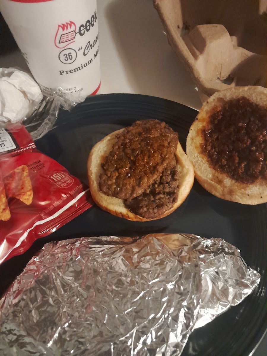Cook Out - 21 Golden Leaf Dr - Photo 3