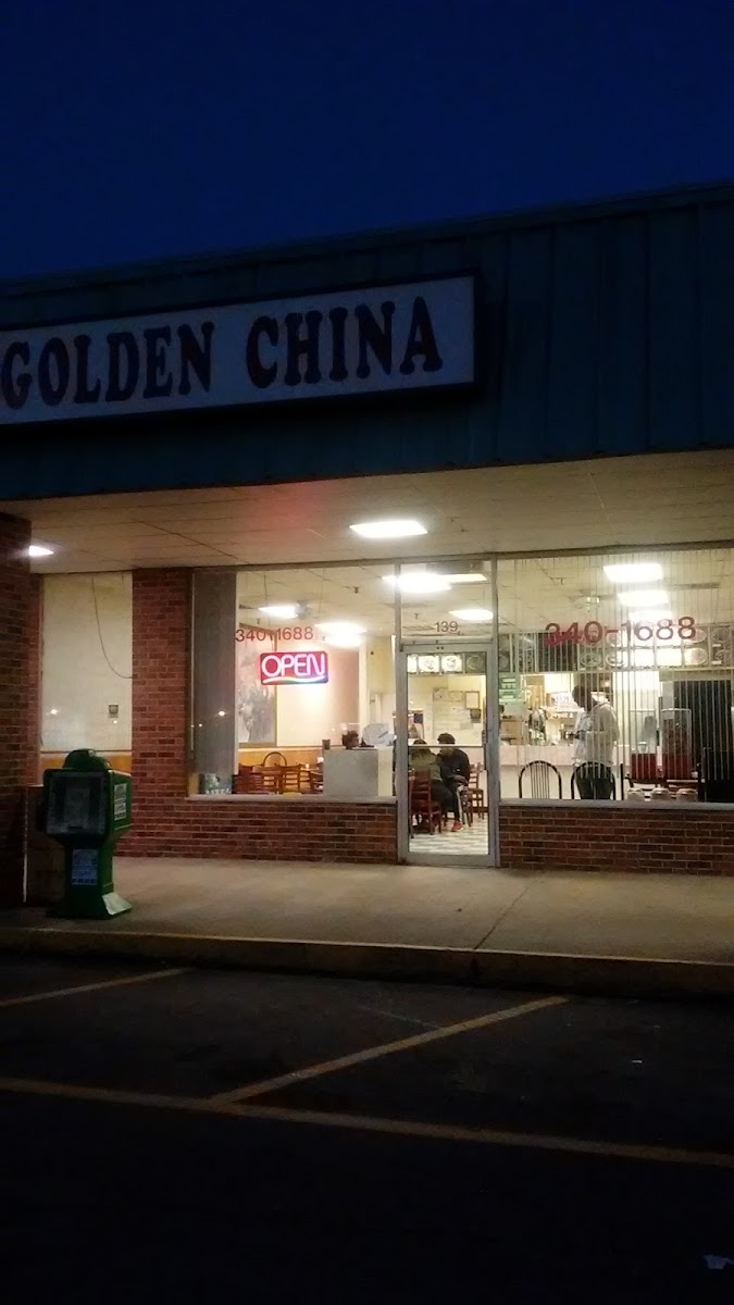 Golden China Restaurant - 135 Shannon Village