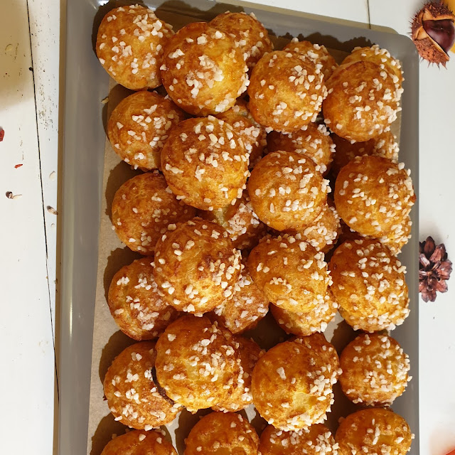 Chouquettes