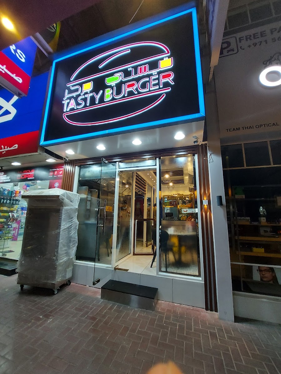 Tasty Burger - Photo 4