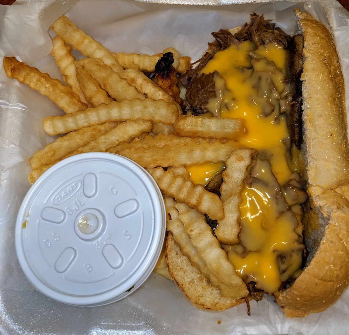 American Grille - Photo 8
