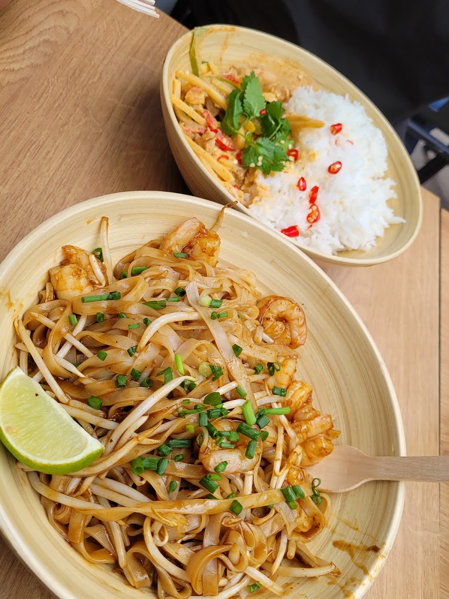 Pitaya Thai Street Food - 6 Place Romain - Photo 4