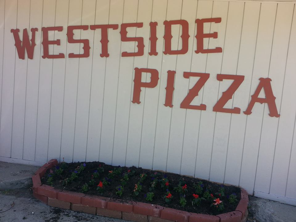 Westside Pizza - 1200 W 4th St - Photo 2