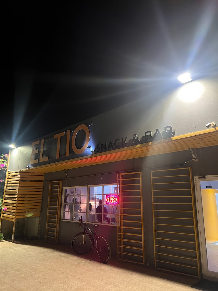 El Tio Snack & BAR - Photo 8