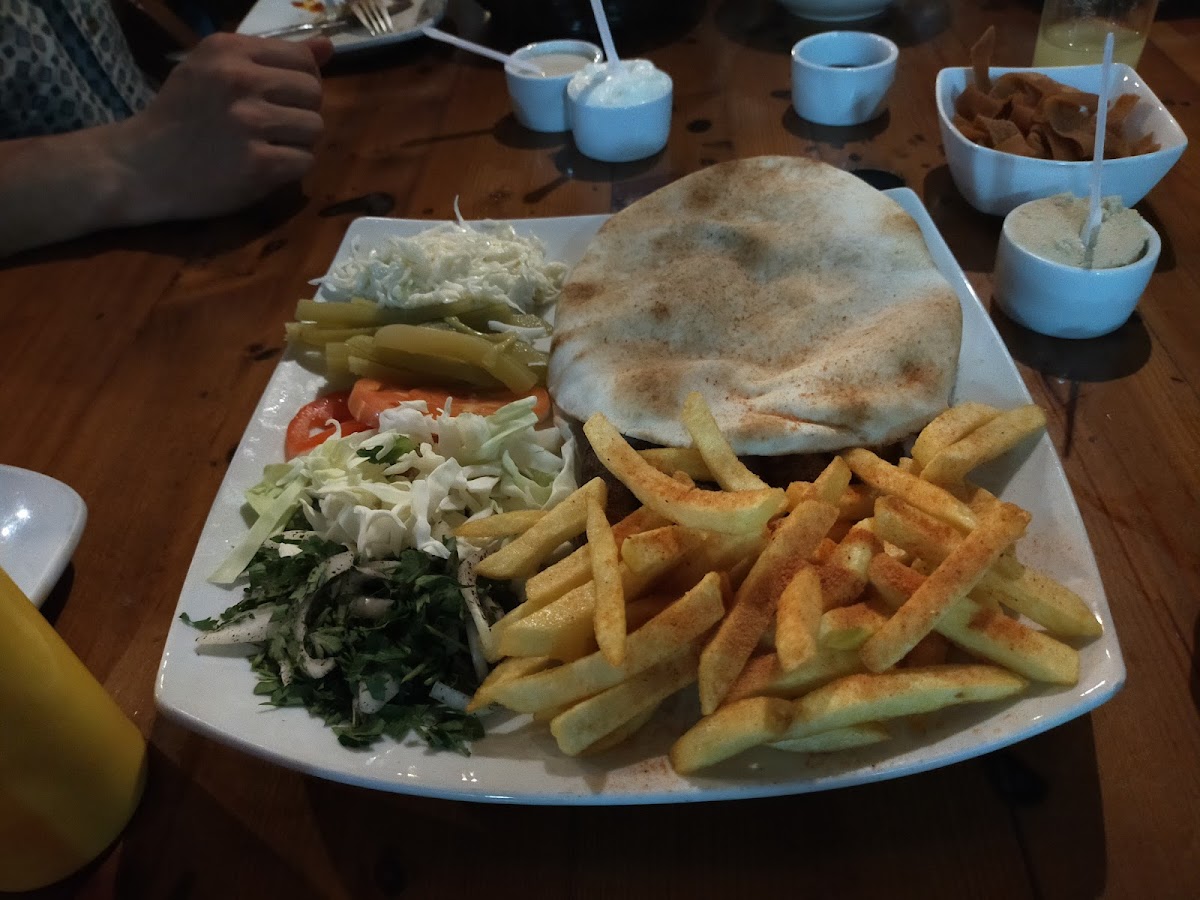 Shawarma Show - Photo 6