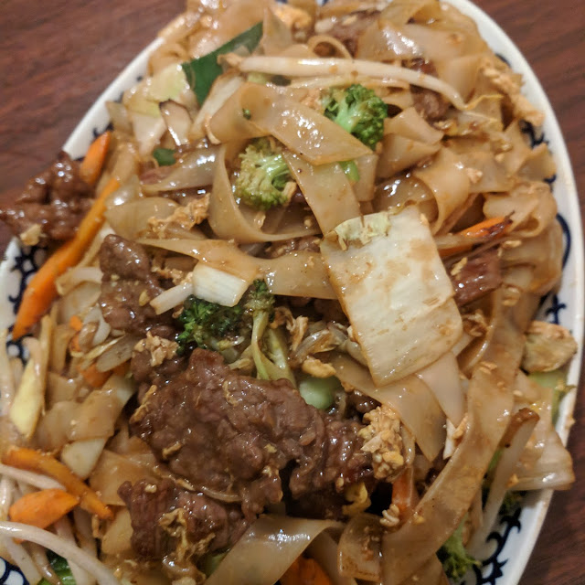 Fried Horfun with Beef