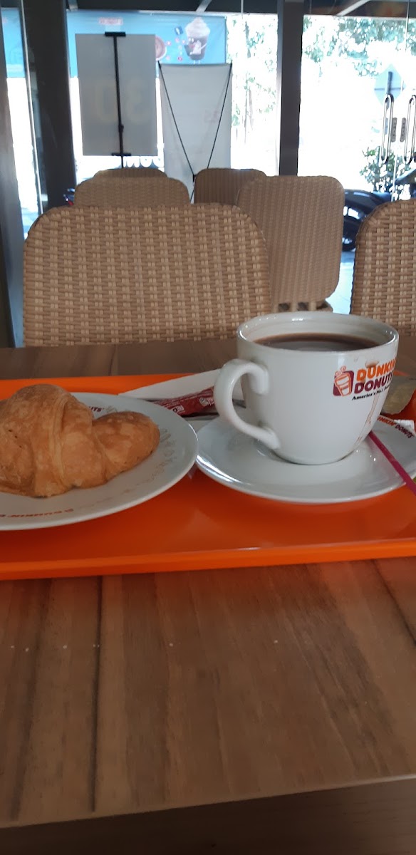 Dunkin Donuts - Kec. Cimahi Utara - Photo 4