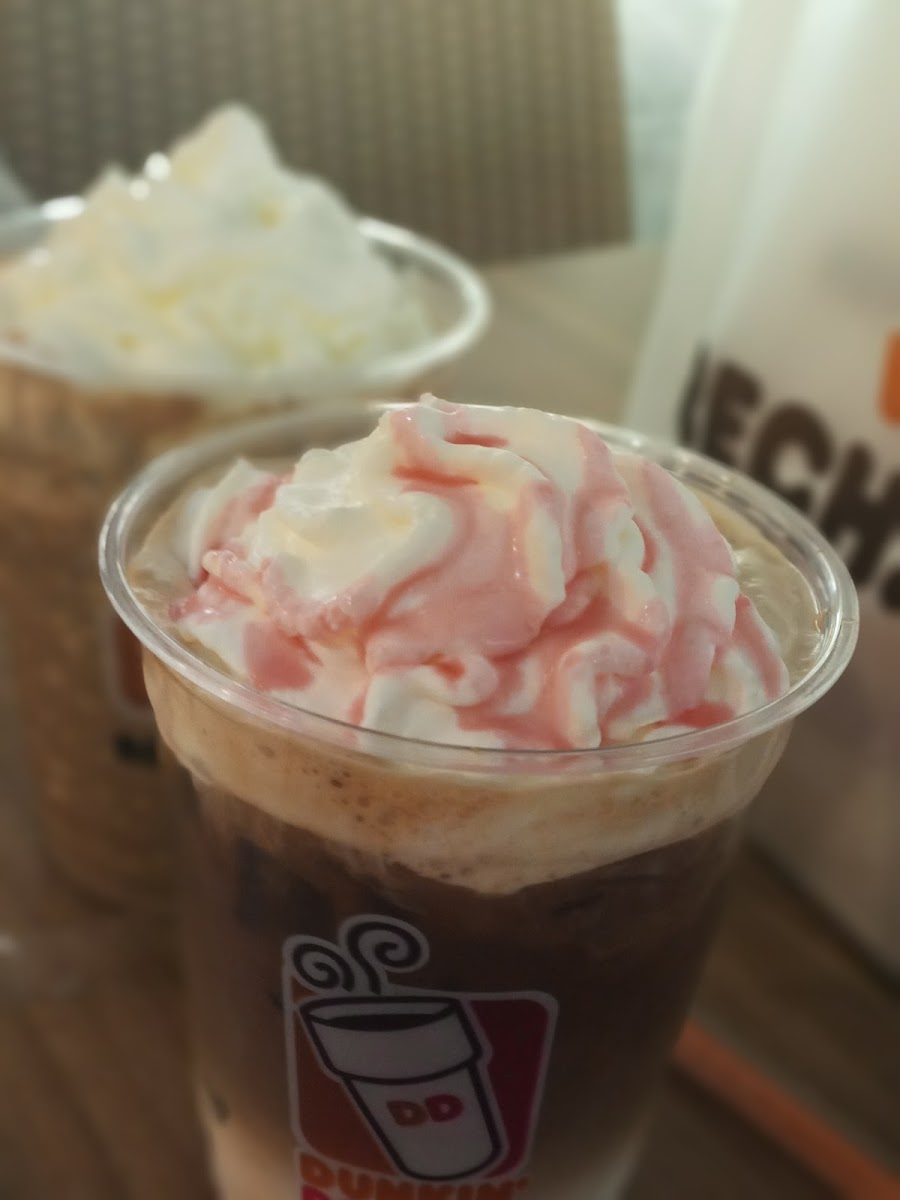 Dunkin Donuts - Kec. Cimahi Utara - Photo 7