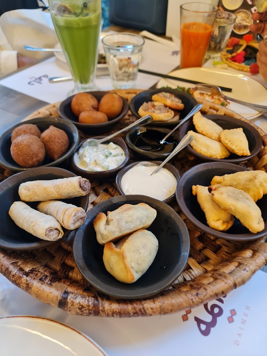 Daimeh Eatery - Photo 7