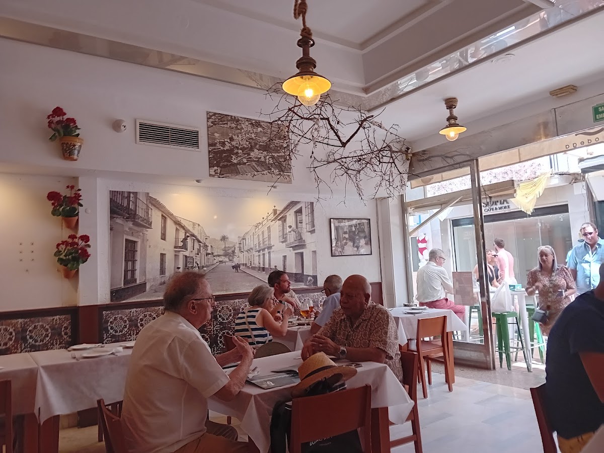 LA BODEGA - Malaga - Photo 2