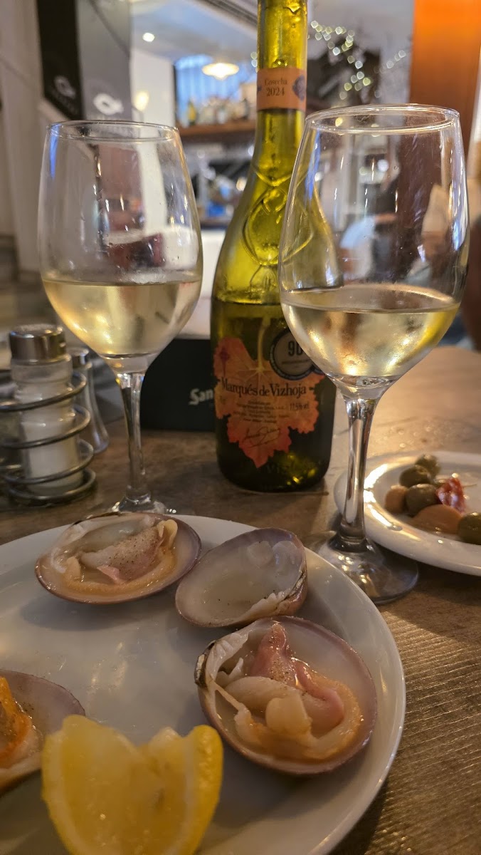 LA BODEGA - Malaga - Photo 3