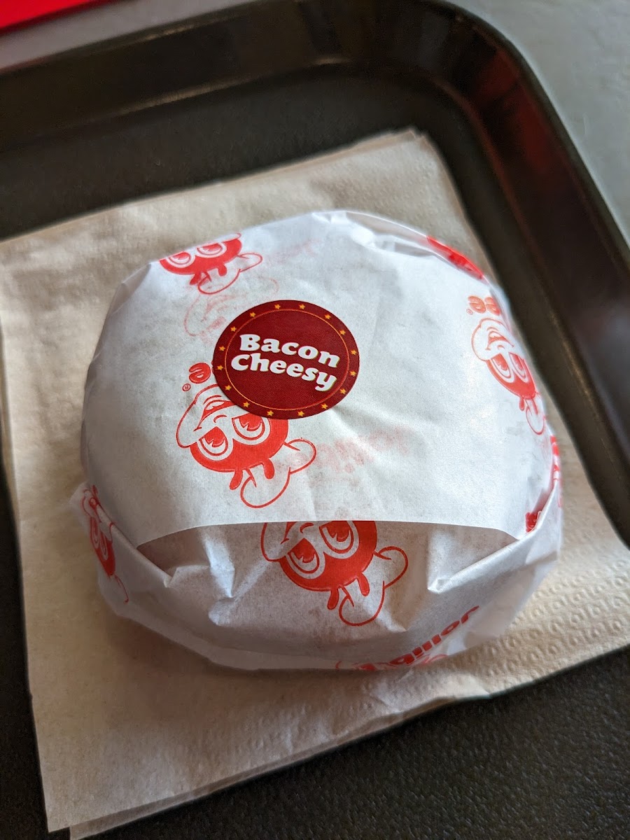 Jollibee - Paranaque City - Photo 9