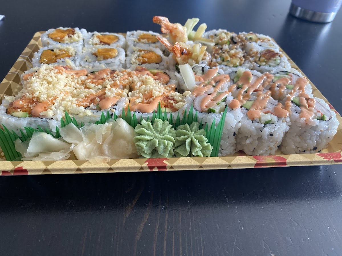 LUCKY SUSHI - ON K9V 4Z1 - Photo 2