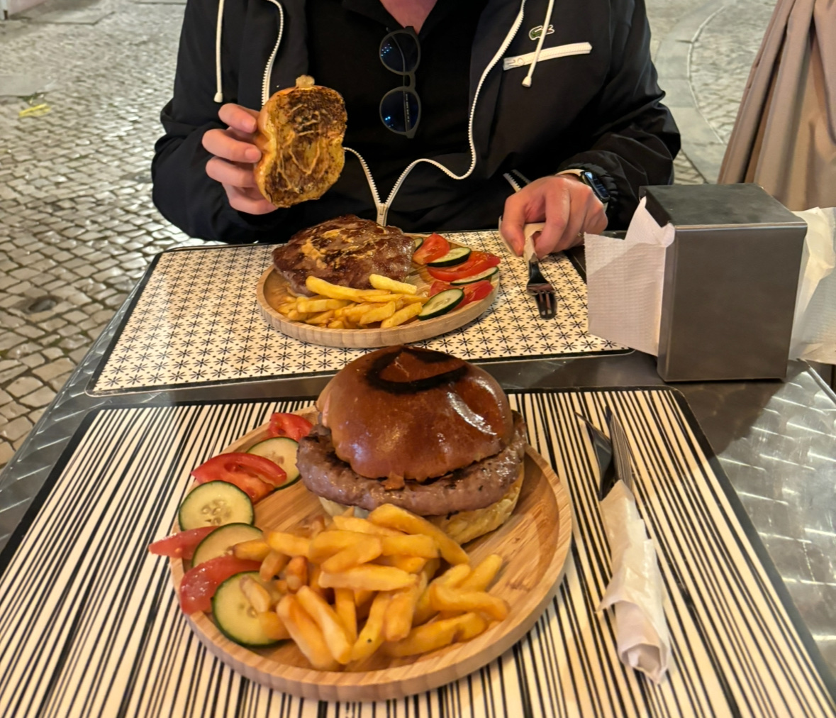 Balkan Grill - 2900-229 Setúbal - Photo 9