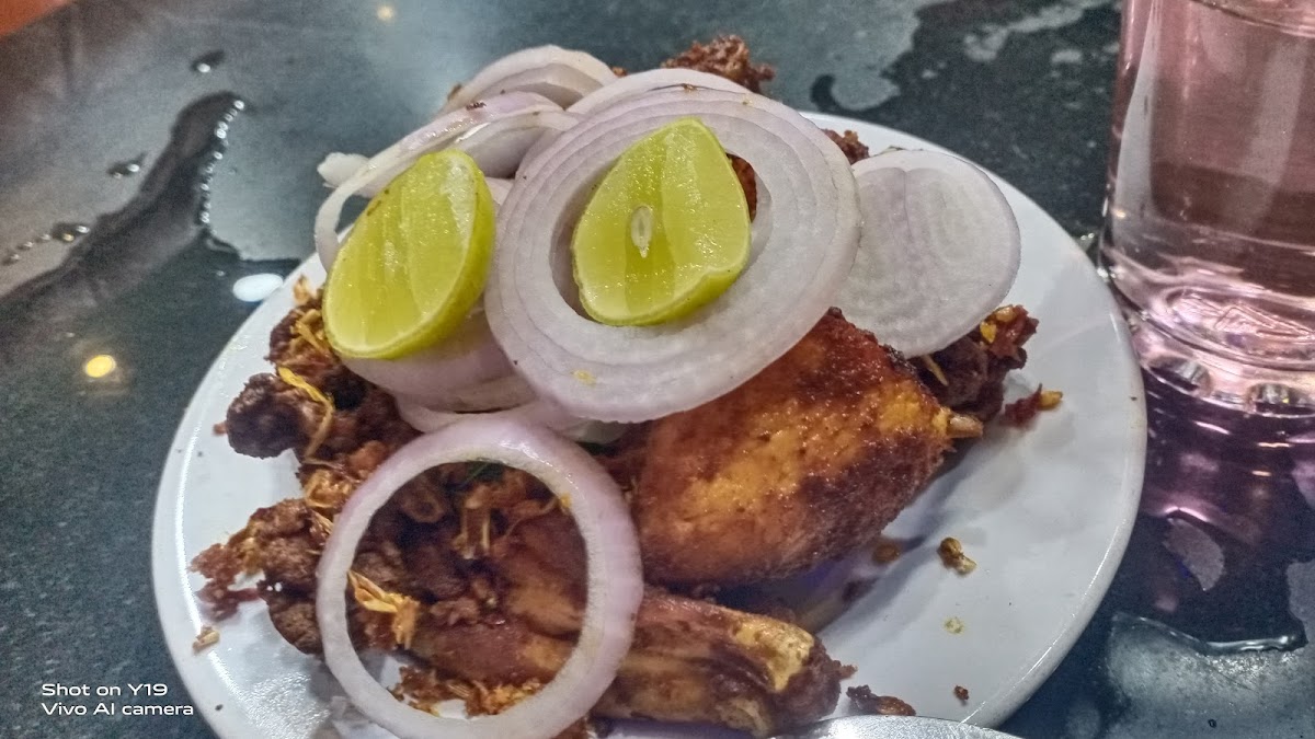 BROTHERS RESTAURANT - Thodupuzha-Udumbanoor Rd - Photo 4