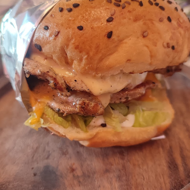 Apachee Burger