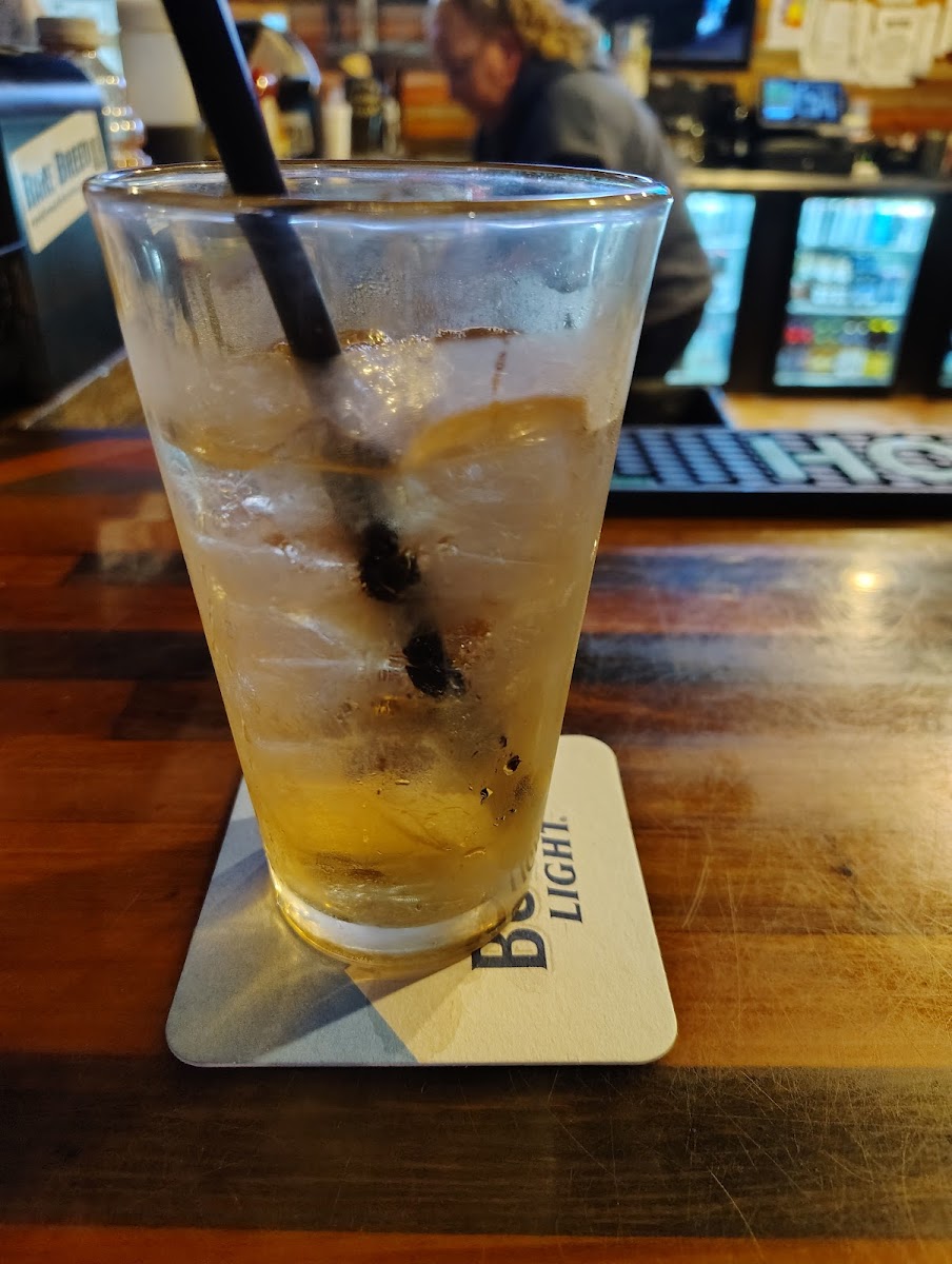 Nice N Easy Oyster Bar & Grille - Photo 8