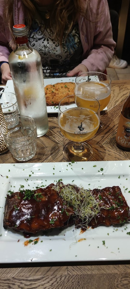 American grill restaurant & cafe - Photo 7