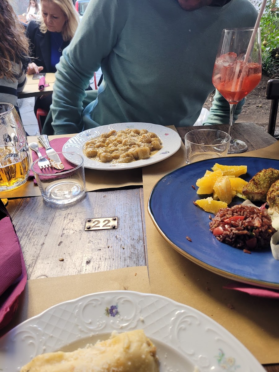 Razmataz Wine Bar Catania - Photo 7
