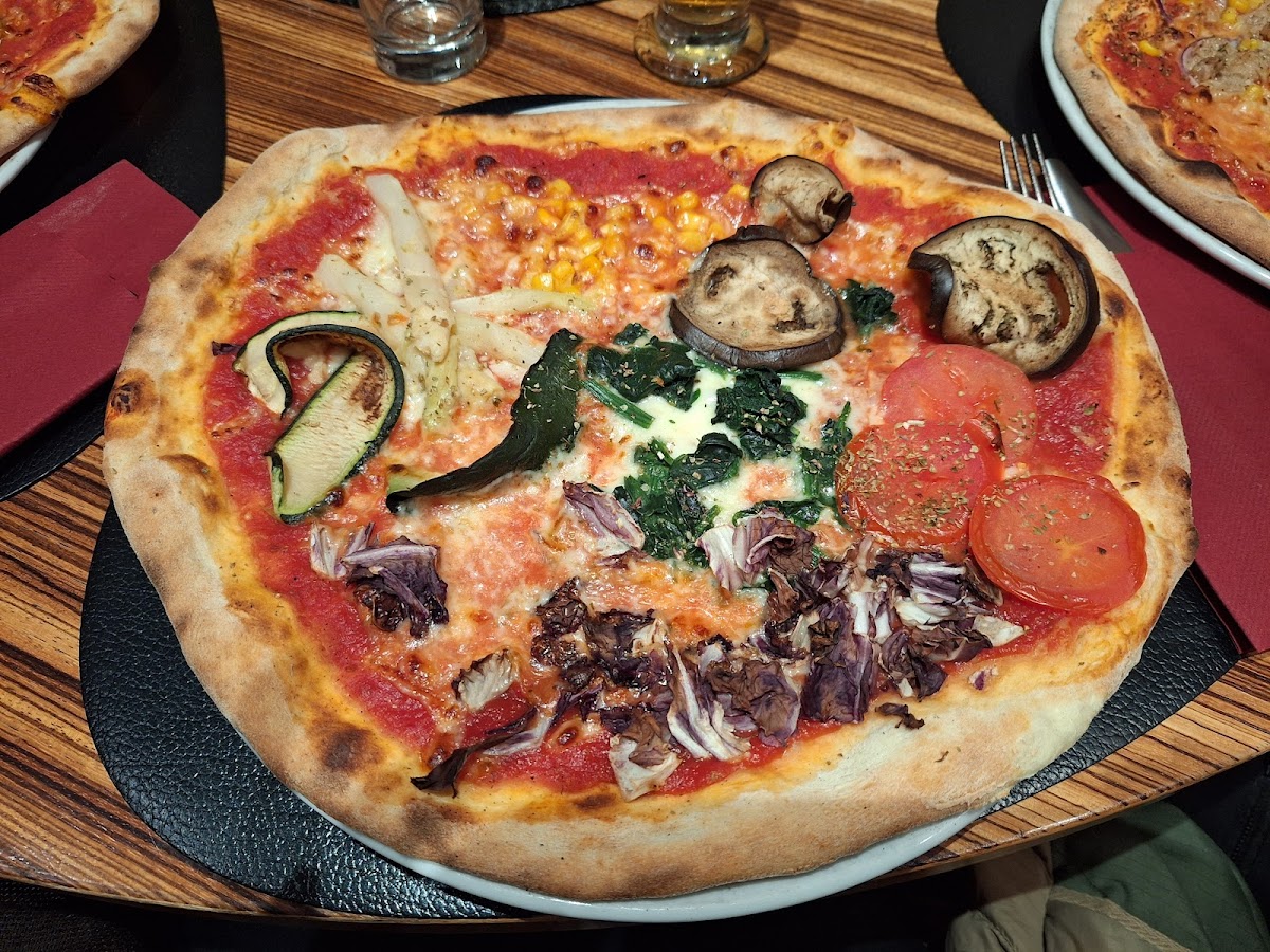 Pizzeria Lanarena - Photo 2