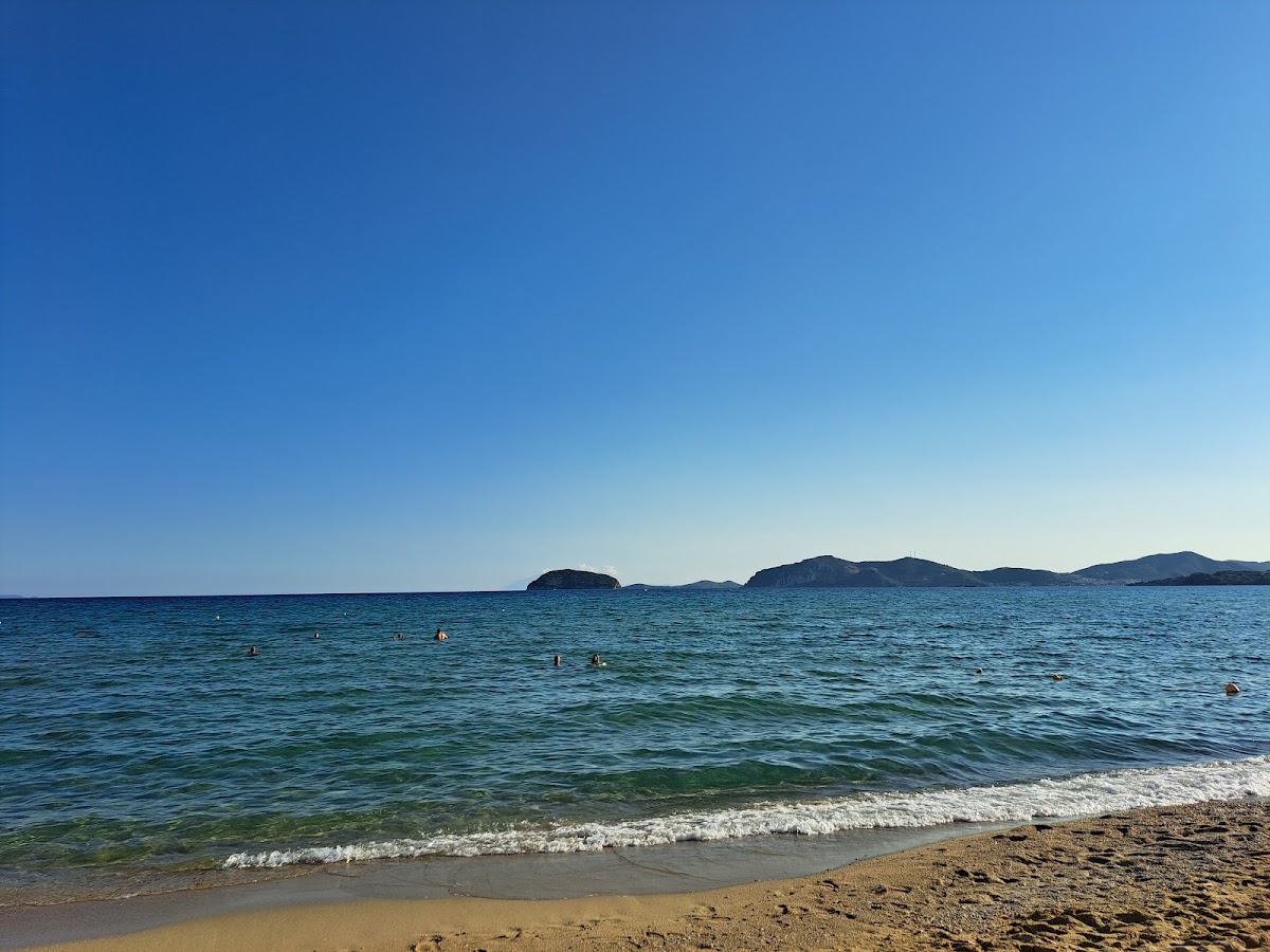 Nauagos Beach Bar - Photo 7