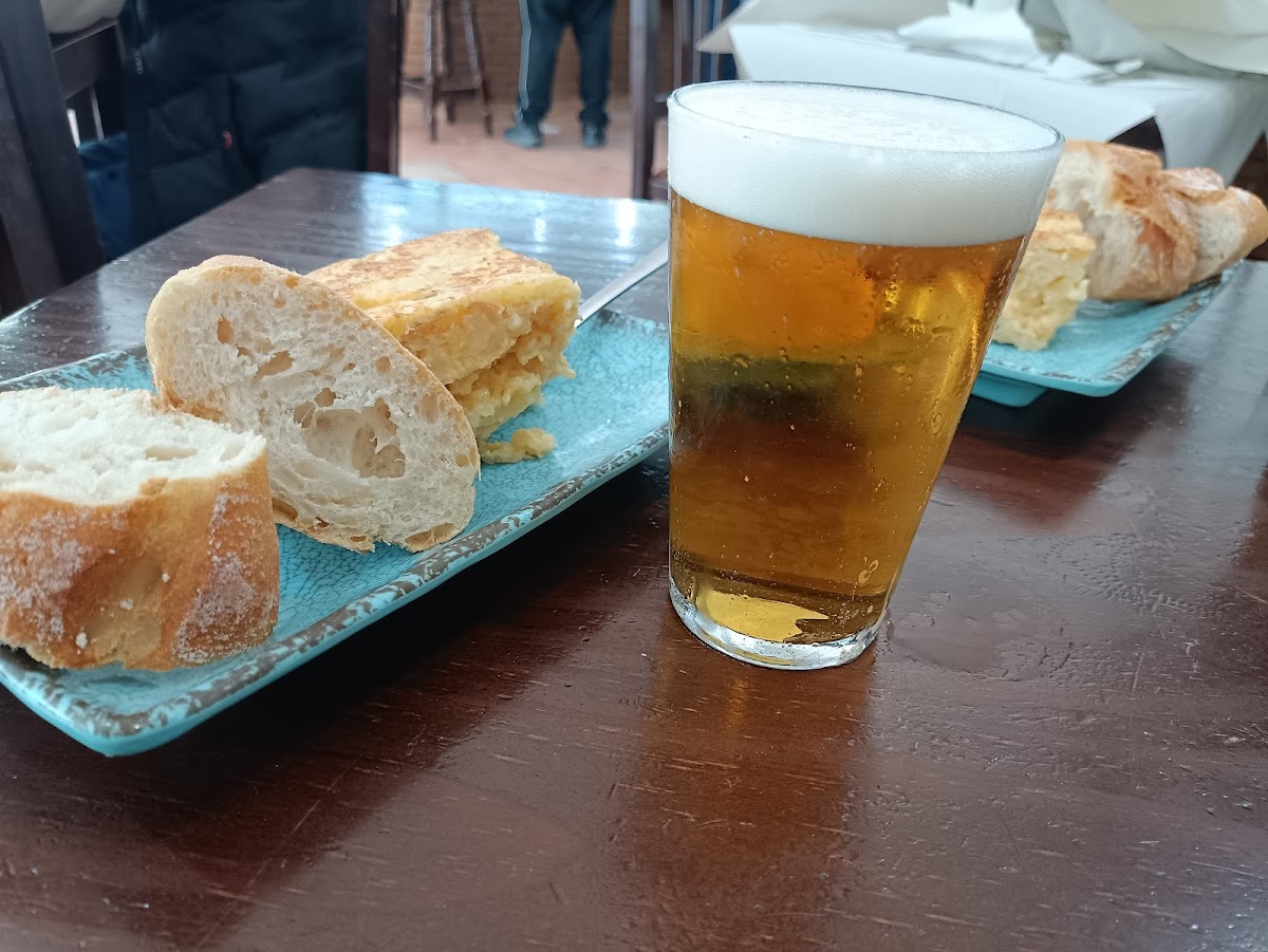 Taberna La Leyenda - Photo 5