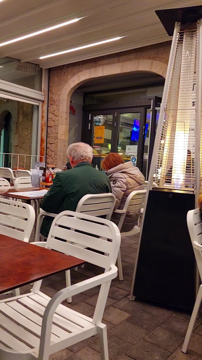 Bar La Punxa - Photo 1