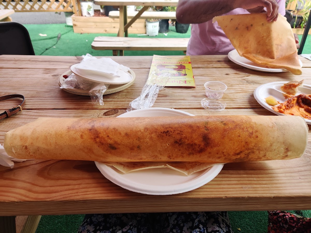 Dimple's Khasiyat Restaurant - Photo 6