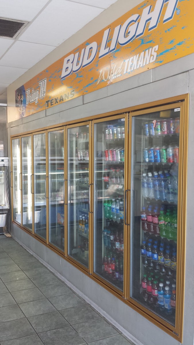 Bellfort Seafood - Photo 3