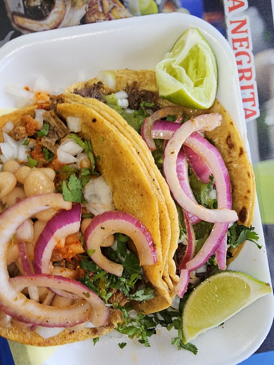 Mariscos & Birria El Prieto - Photo 3