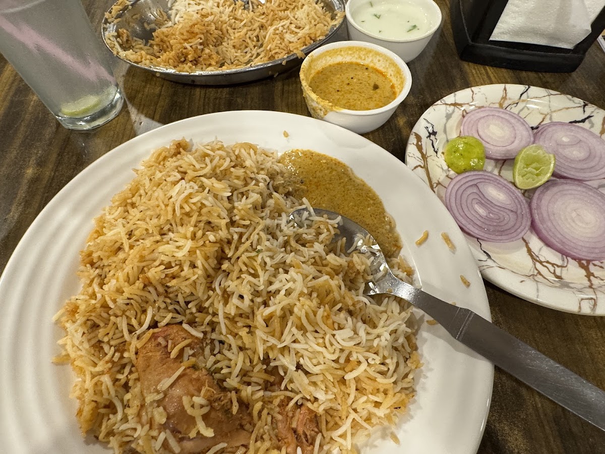 Bawarchi Restaurant - Photo 3