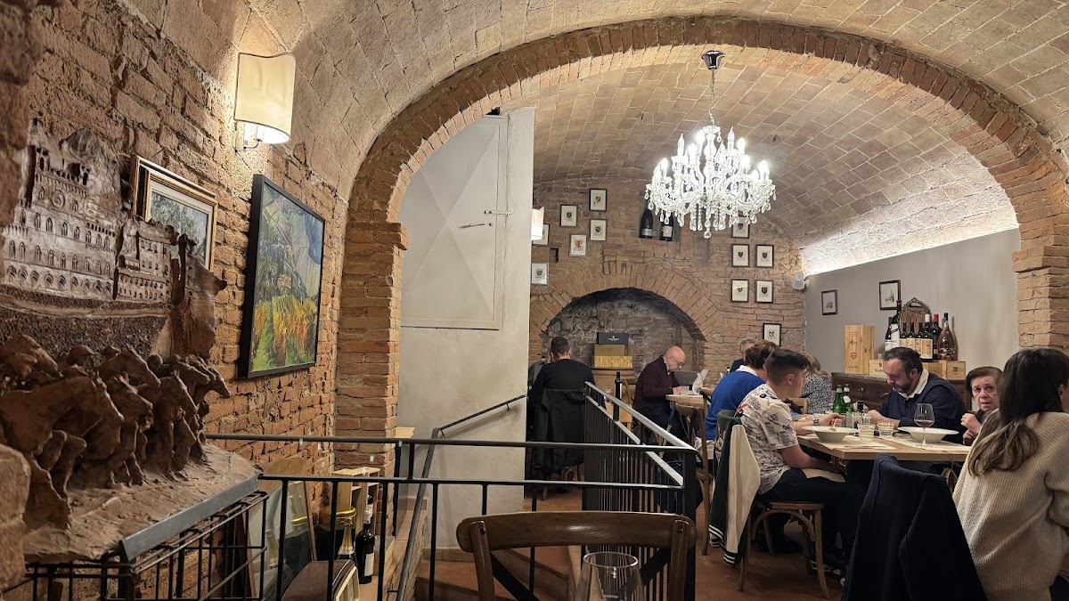 Ristorante Casa Tua Siena - Photo 1