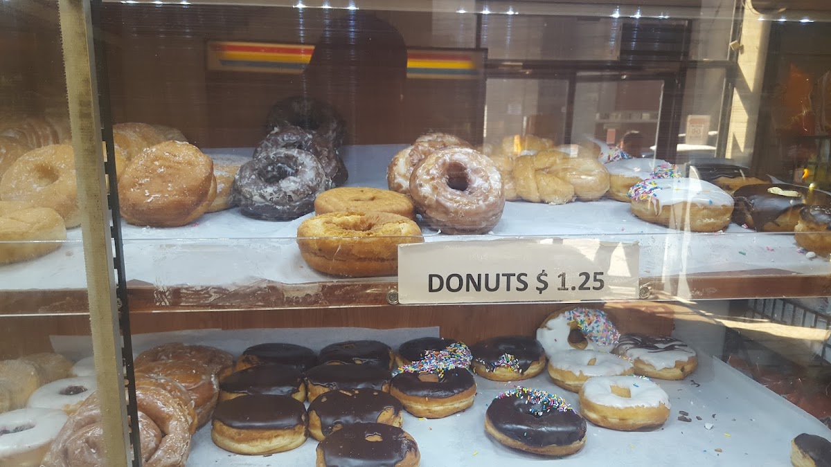 Salem & Sons Bakery - Photo 4