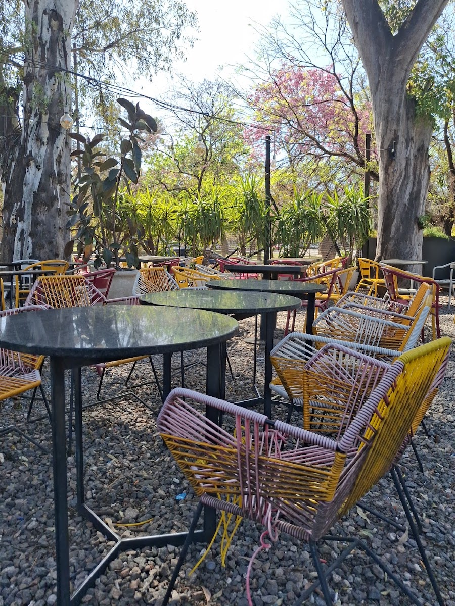 ESCALENO Resto Bar - Photo 2