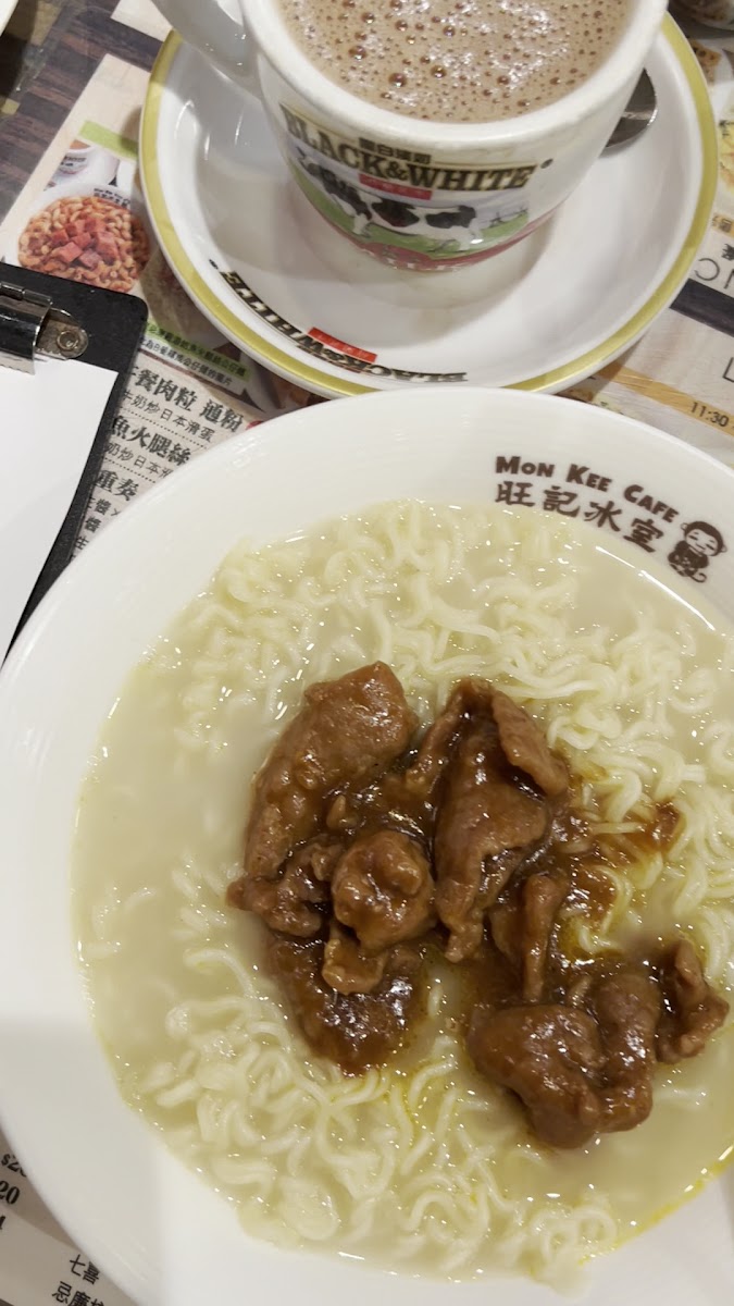 Mon Kee Cafe (Tsim Sha Tsui) - Photo 1