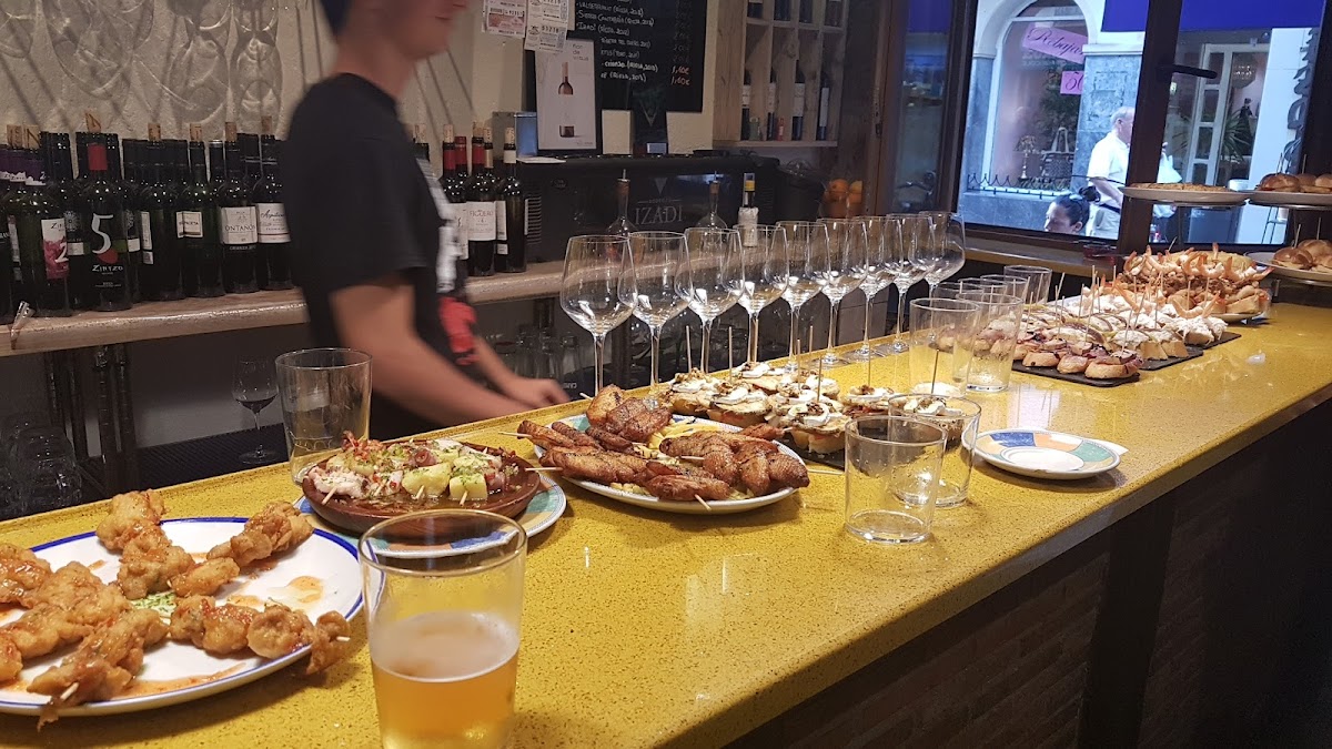 Taberna Euskalduna - Photo 7