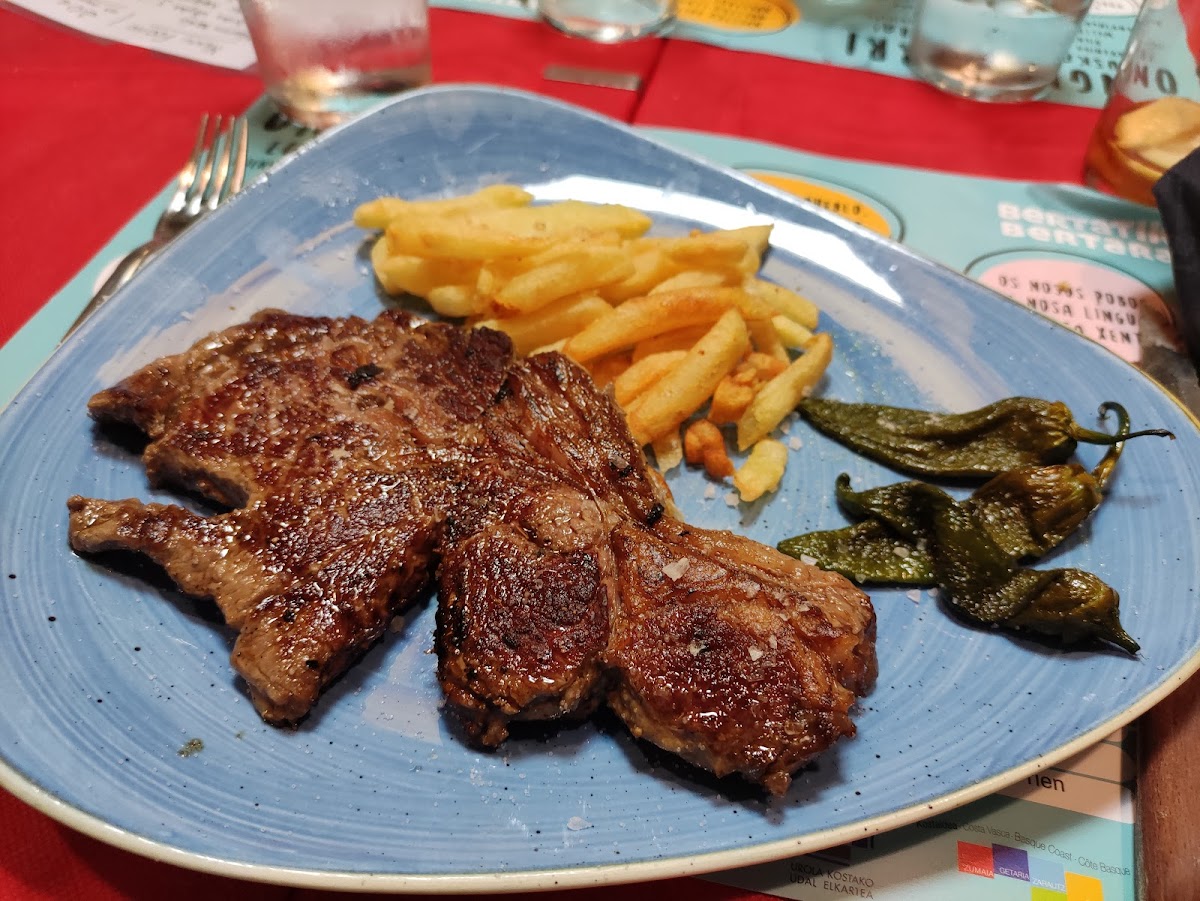 Taberna Euskalduna - Photo 8