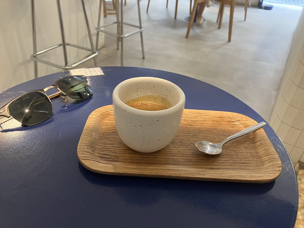 Etual Café - Photo 6