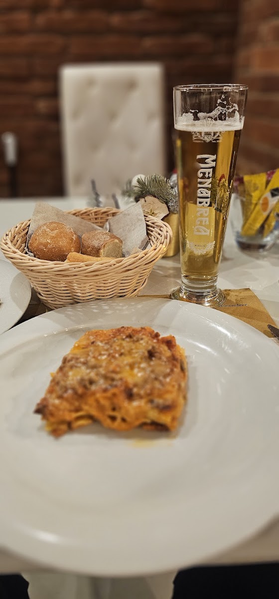 Venice Ristorante Pizzeria - Photo 9
