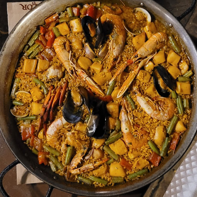 Paella Mixta