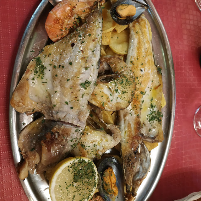 Parrilla de Pescado Y Mariscos