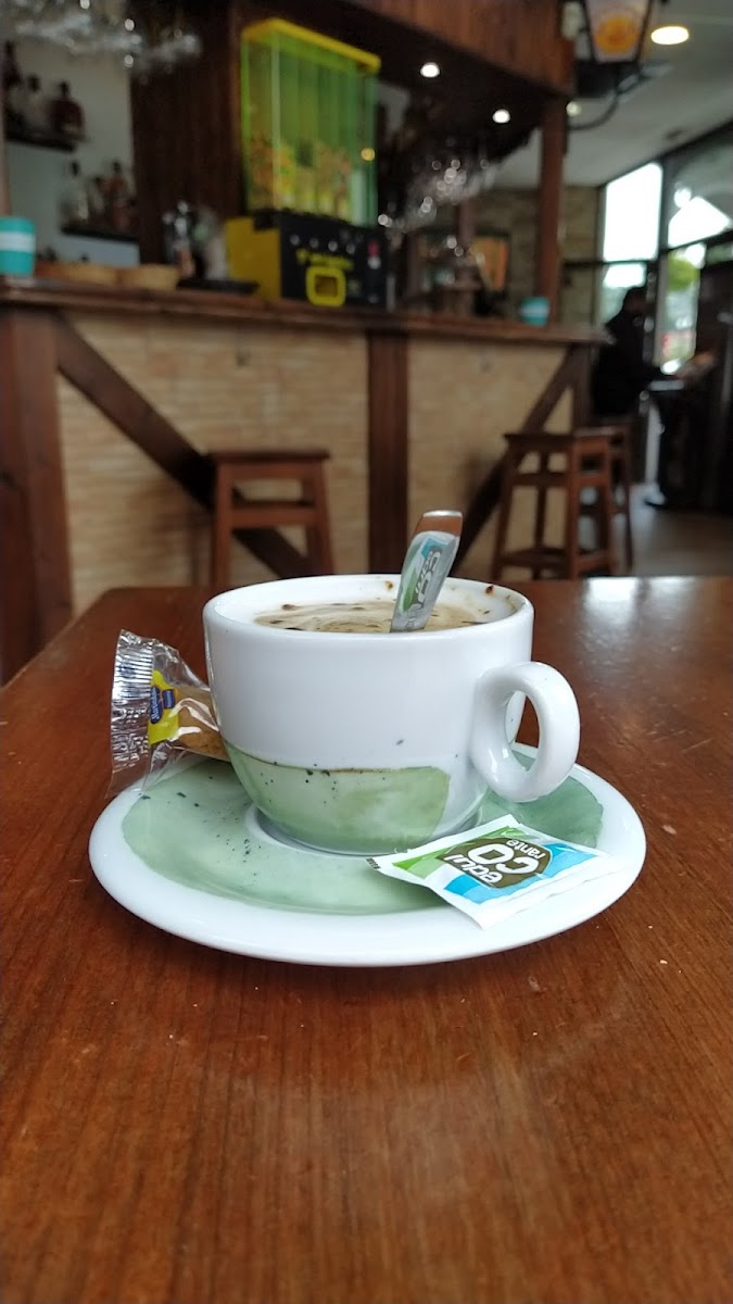 Cerveceria El Bulldog - Photo 9