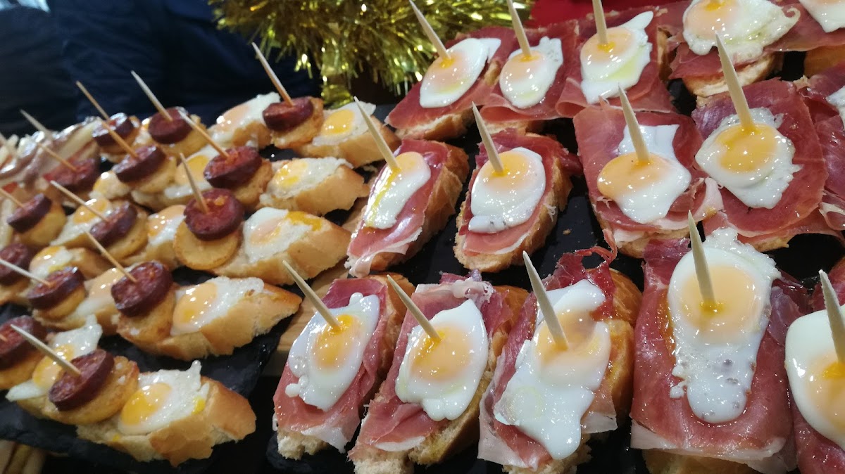 Cerveceria El Bulldog - Photo 4